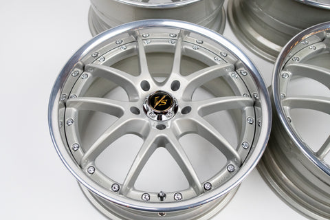 WORK VS-SS 17" 9J +32, 8J +47 (5x114.3)