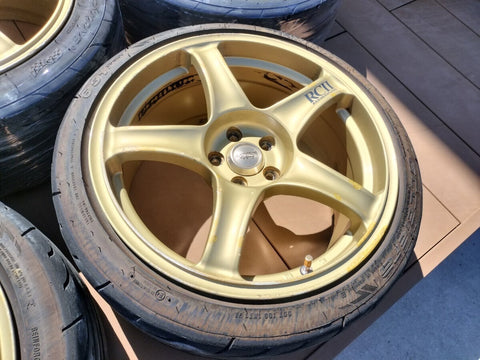 Yokohama Advan Racing RC2 17" 8.5J +45 (5x100)